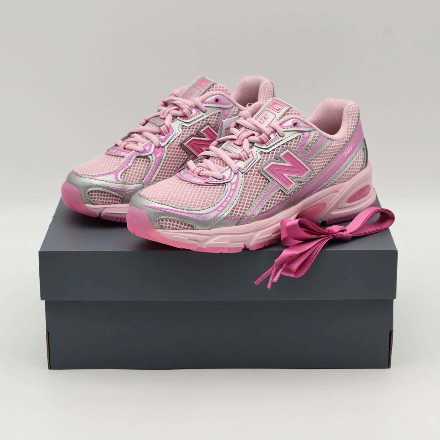 New Balance Women's 740 Pink Vacation